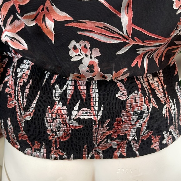 WHBM FLORAL BURNOUT DRAPED BACK BLOUSE - Picture 7 of 12